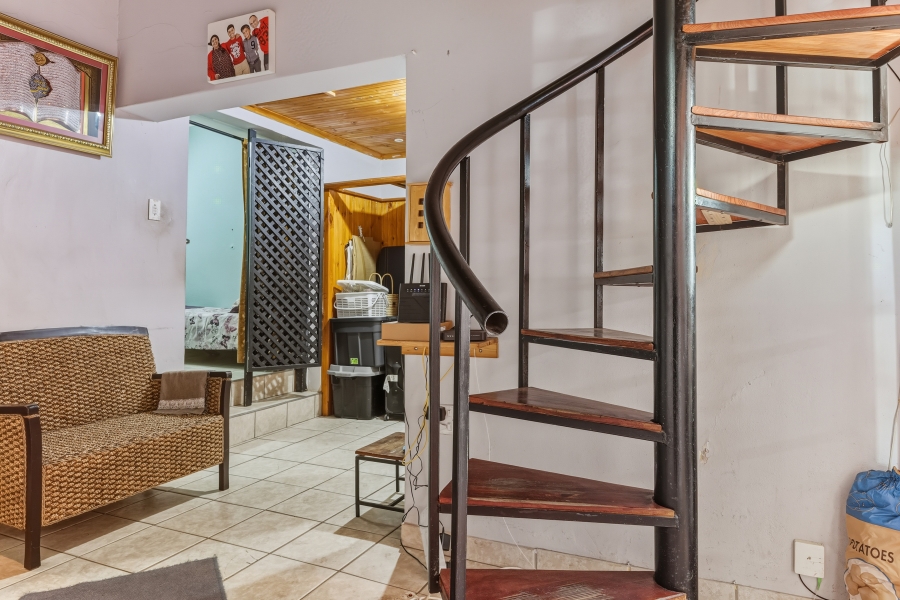 6 Bedroom Property for Sale in Bo Kaap Western Cape